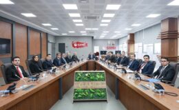 SAMSUN’DA KRİTİK GÜNDEM: VALİ ORHAN TAVLI, İLÇE KAYMAKAMLARIYLA BİR ARAYA GELDİ