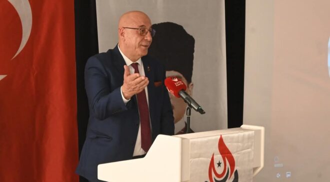 ZAFER PARTİSİ ANTALYA’DAN TARİHİ MESAJ: “FETRET, LALE, KAHT-I RİCAL VE AKP DEVRİ” KONFERANSIYLA 3 MAYIS TÜRKÇÜLER GÜNÜ’NE DAMGA VURDU