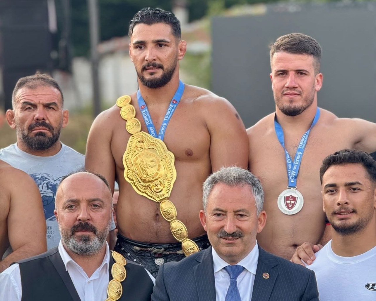 Murat DİRİL:Özel Haberi:TAŞ GİBİ BAŞPEHLİVAN! Aybastı Perşembe Yaylası’nda Mustafa Taş fırtınası esti