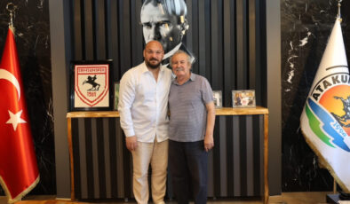 CEMAL PEKER ÖZEL HABER: ATAKUM BELEDİYESİ’NDEN TARİHE SAYGI DURUŞU Başkan Serhat Türkel, 20 Ocak 1989 kazasının tanığı Mustafa Mutlu’yu ağırladı