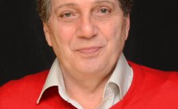 Ümit Aktan,  Türk spor spikeri, gazeteci, yazar ve program sunucusu olarak tanınan önemli bir isimdi. 21 Ocak 1949’da Aydın’ın Nazilli ilçesinde doğdu ve 7 Ağustos 2025’te 76 yaşında hayatını kaybetti. Kariyeri