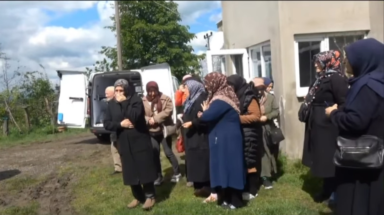 Samsun’da Petrol İstasyonu Yanında Heyelan: Bir Aile Toprak Altında Kaldı
