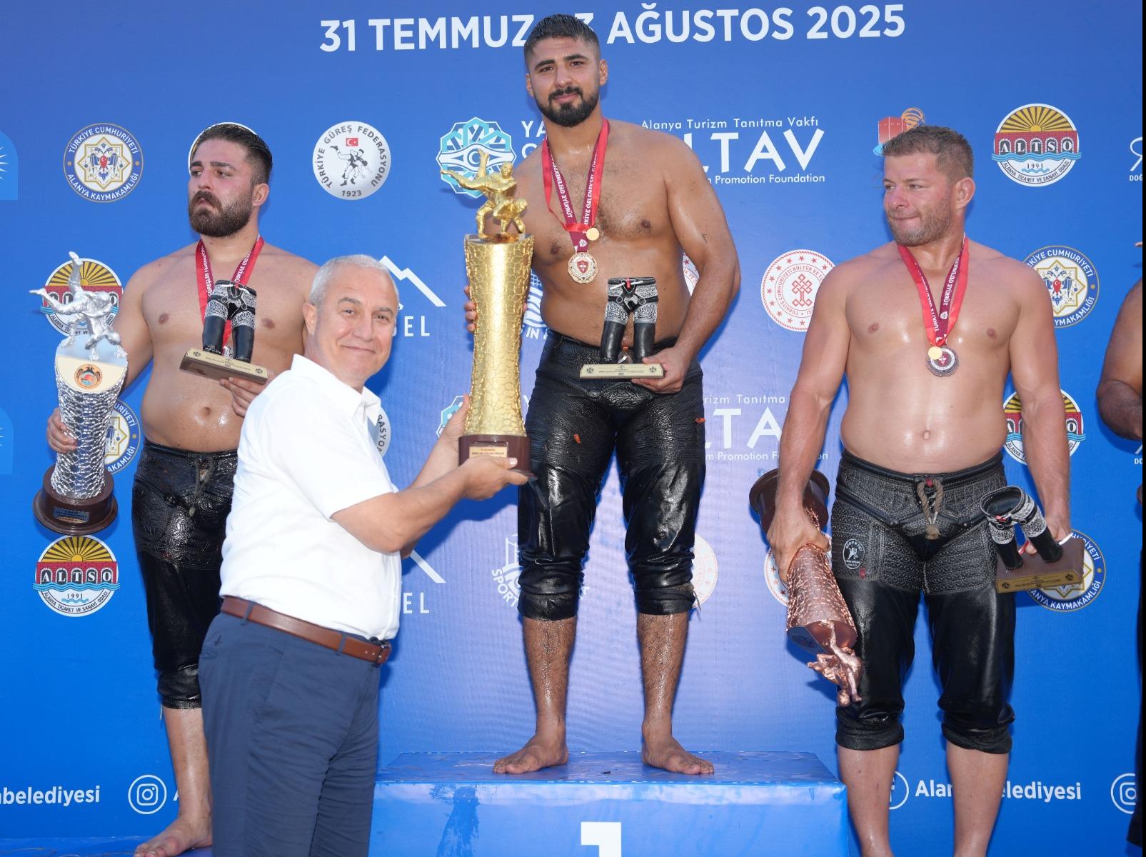 ENES DOĞAN 2.BAŞPEHLİVANLIĞI NI KAZANDI.Kadir Hıdır