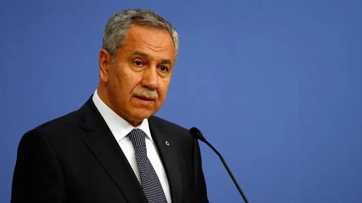 SADAKAT HABER TV ÖZEL HABER  BÜLENT ARINÇ TBMM’DE VİCDANIN SESİ OLDU: AF YASASI VE MAĞDURİYETLERDE TARİHİ ÇIKIŞ