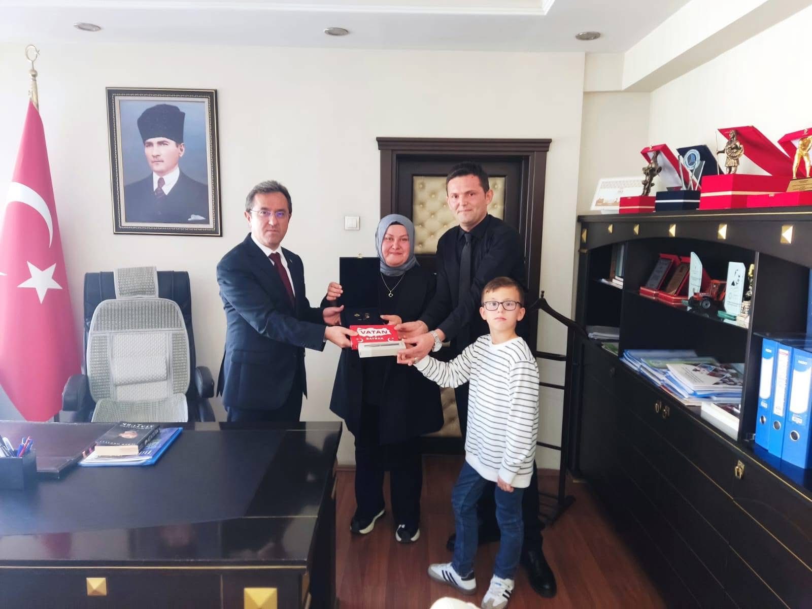 TERME’NİN GURURU FIRATINA FUAT VE İLK KADIN PİDE USTASI
