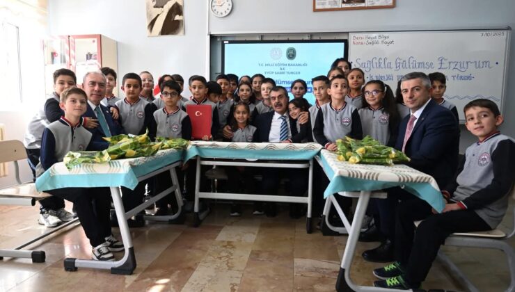 SAĞLIKLA GÜLÜMSE ERZURUM” PROJESİYLE EĞİTİM VE SAĞLIK EL ELE  Sadakat Haber Ajansı  Erzurum Son Dakika Haber  Hazırlayan: Cemal Peker
