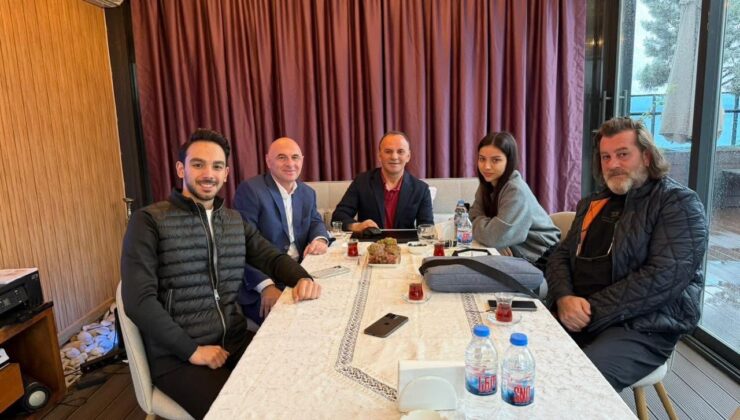 GALİP ÖZTÜRK VE GÜRCİSTAN SATRANÇ FEDERASYONU BAŞKANI AKAKİ IASHVILI’DEN GÜÇLÜ İŞ BİRLİĞİ MESAJI
