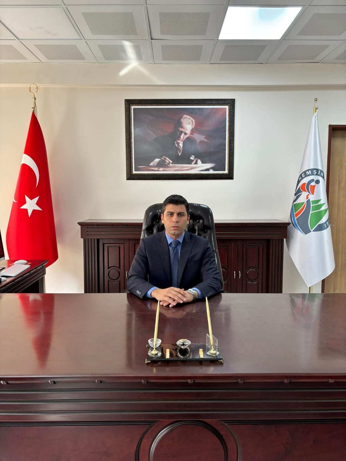 Hemşin Kaymakamı Murat Karnap’tan Doğaya Anlamlı Destek: Kırmızı Benekli Alabalıklar Doğaya Salındı, Fidanlar Toprakla Buluştu