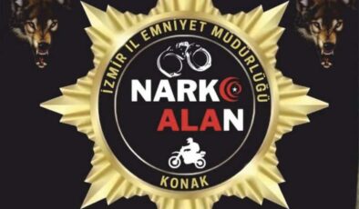 KONAK NARKO ALAN EKİPLERİ, ‘ZEHİR İMPARATORLUĞU’NU YERİN DİBİNE GÖMDÜ! ​34 KÖKLÜ ÖLÜM SERASI VE 7.65’LİK SİLAHLA YAKALANDI: KİMSE BU CESARETİ CEZASIZ BIRAKAMAZDI! (Y.K.) TUTUKLANDI!