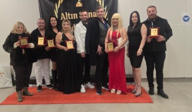 Dj Eva Başak Altın Sanat Ödülleri Törenine DamgasınıVurdu!