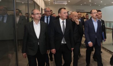 Akparti Samsun milletvekili Orhan Kırcalı ve TBMM Pilan ve bütçe Komisyonu başkanı Samsun milletvekili Dr Mehmet Muş ile birlikte şehir hastanesi ziyareti