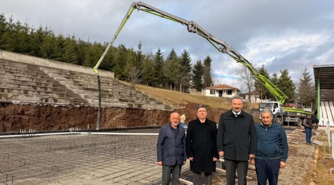 AYBASTI PERŞEMBE YAYLASI TARİHİNİN EN BÜYÜK SIÇRAMASINI YAPIYOR  EK TRİBÜN ATAĞI FESTİVAL ÖNCESİ YAYLAYA YENİ BİR ÇAĞ AÇIYOR