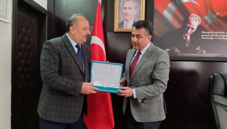 SALIPAZARI’NDA GÜÇLÜ BULUŞMA