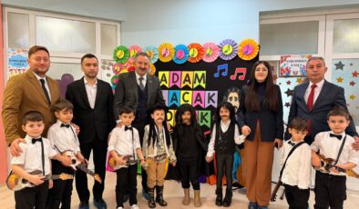 AYBASTI’DA GELECEĞE UMUT VEREN TABLO  BAŞKAN İZZET GÜNDOĞAR, MİNİK YÜREKLERLE KÜLTÜRÜ YAŞATTI