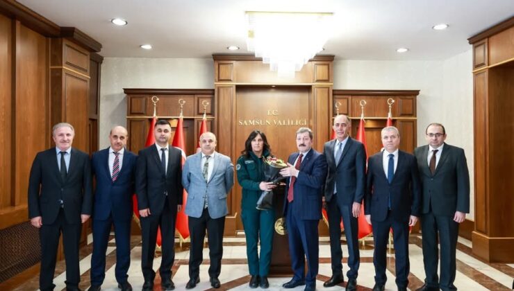 Samsun Valisi Sayın Orhan Tavlı’nın başkanlığında, Orta Karadeniz Gümrük ve Dış Ticaret Bölge Müdürlüğü sorumluluk alanında yer alan illerin dış ticaret faaliyetlerine ilişkin değerlendirme toplantısı gerçekleştirildi.