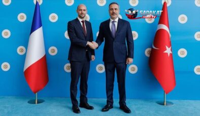 Dışişleri Bakanı Hakan Fidan, Fransa Dışişleri Bakanı Jean-Noël Barrot ile Ankara’da bir araya geldi.