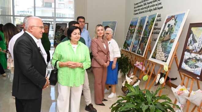 Kumluca’da “Camın Büyülü Dünyası” Sergisi Sanatseverlerle Buluştu