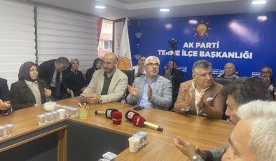 AK Parti Samsun Milletvekili Ersan Aksu, Kurban Bayramı dolayısıyla Terme’de düzenlenen bayramlaşma programında vatandaşlarla ve teşkilat mensuplarıyla bir araya geldi.