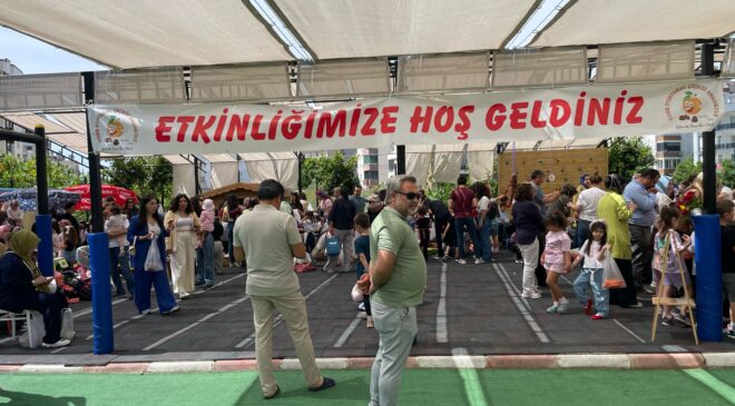 MİNİK ELLERDEN DEV DESTEK