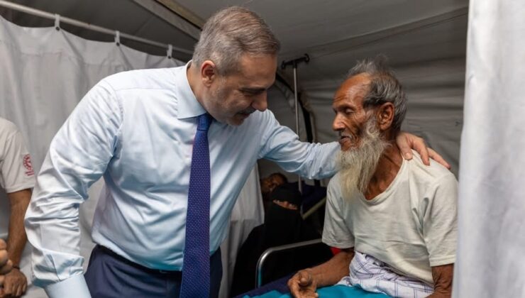 🔴 HAKAN FİDAN’DAN COX’S BAZAR ZİYARETİ: ROHİNGYA KAMPLARINDA İNSANİ YARDIM VE TÜRKİYE’NİN SAHA FAALİYETLERİ YERİNDE İNCELENDİ  Cemal Peker | Sadakat Haber Medya
