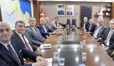 Terme Ticaret ve Sanayi Odası Yönetim Kurulu Başkanı Ahmet Ekmekçi’nin de yakından takip ettiği proje, modern sera teknolojilerinin kullanıldığı yüksek katma değerli süs bitkileri üretimiyle bölge ekonomisine yeni bir ivme kazandıracak.