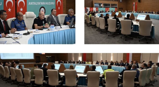 ANTALYA’DA GÜVENLİK VİZYONU MASAYA YATIRILDI  Haftalık Değerlendirme Toplantısında Huzur ve Güvenliğin Yol Haritası Ele Alındı  Sadakat Haber Medya | Cemal Peker