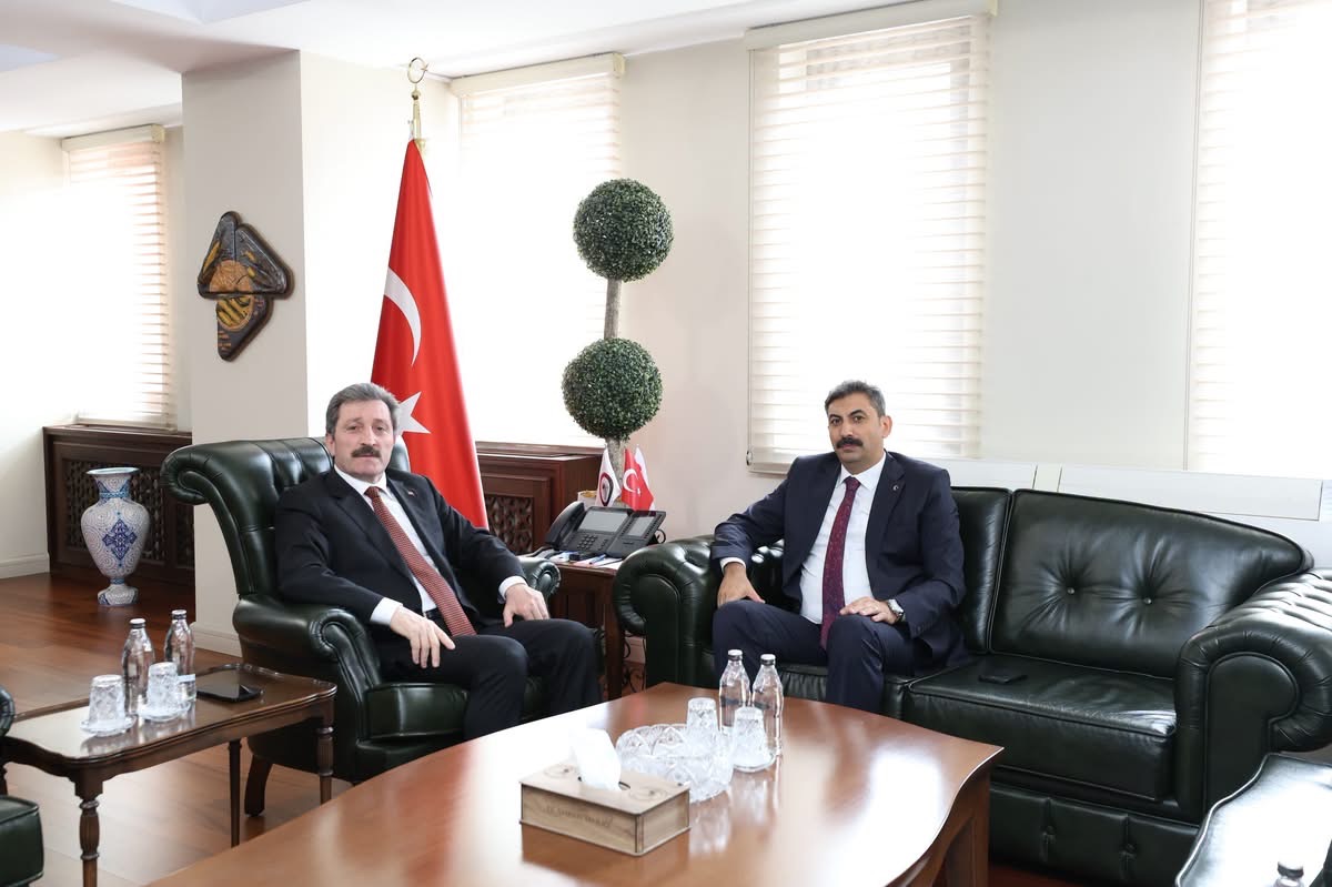 Samsun Yargısında Yeni Dönem Başladı Cumhuriyet Başsavcısı Mustafa Çakmak’tan Vali Orhan Tavlı’ya Nezaket Ziyareti